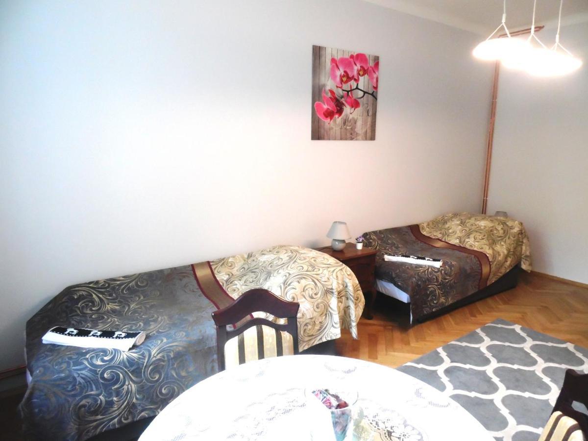 Apartament Orchidea Krakow Bagian luar foto