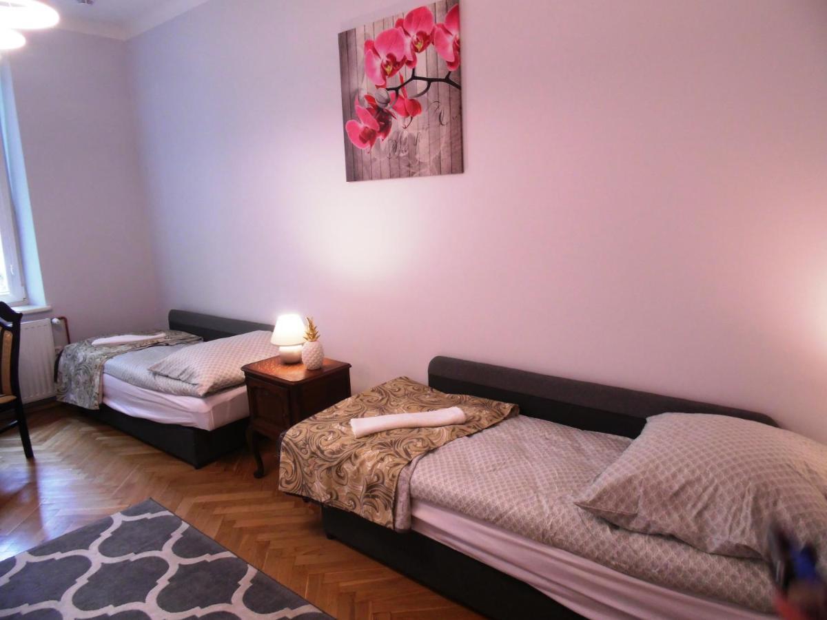 Apartament Orchidea Krakow Bagian luar foto